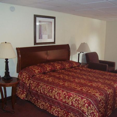 Inn At Monticello Bagian luar foto