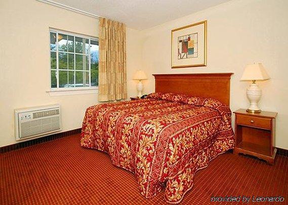 Inn At Monticello Bagian luar foto