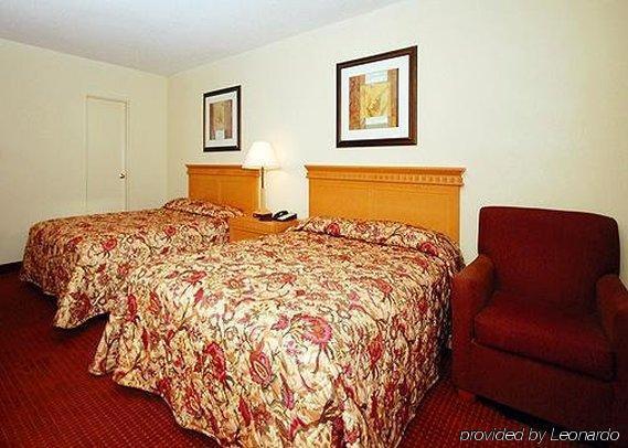 Inn At Monticello Bagian luar foto