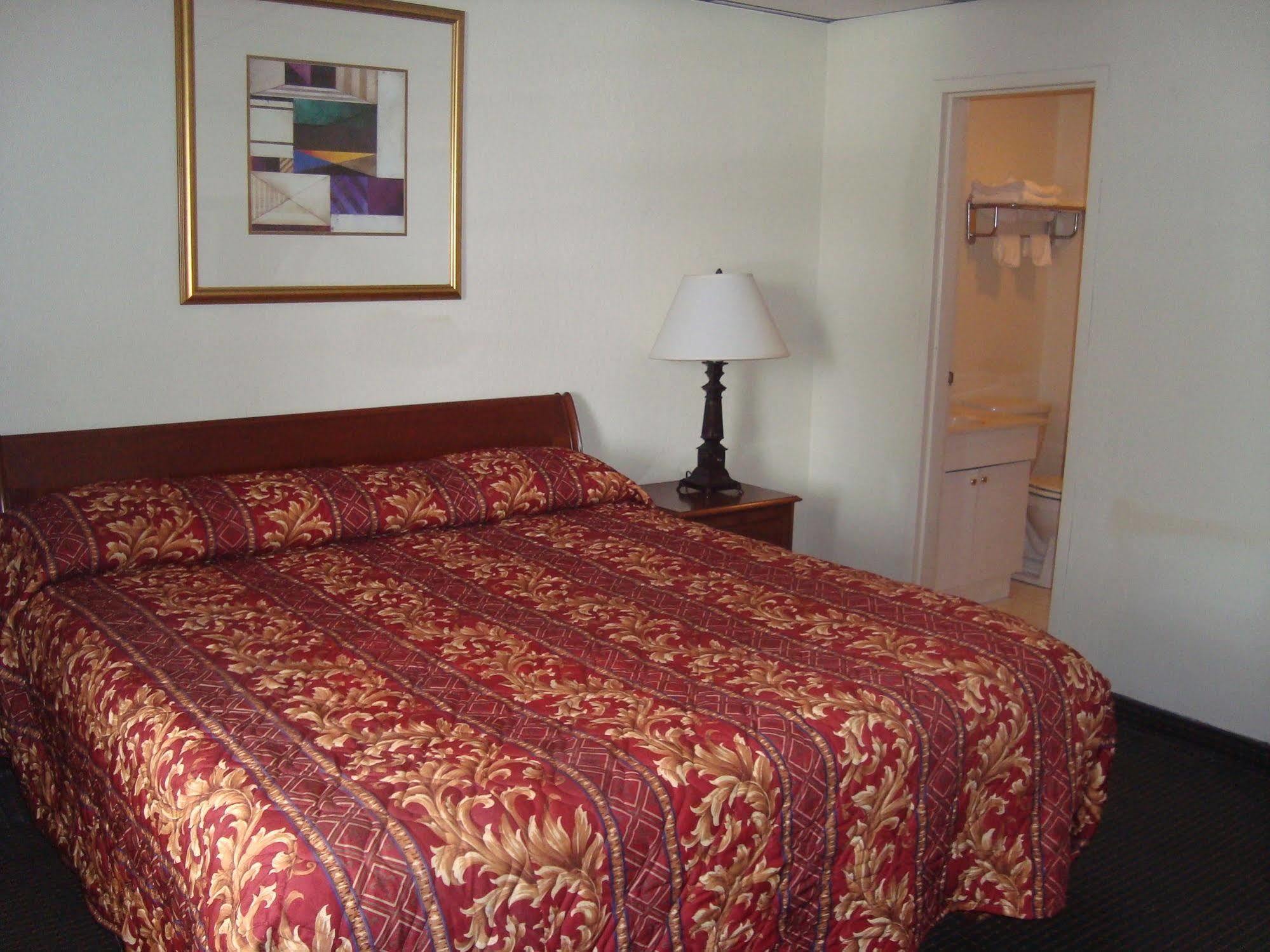 Inn At Monticello Bagian luar foto